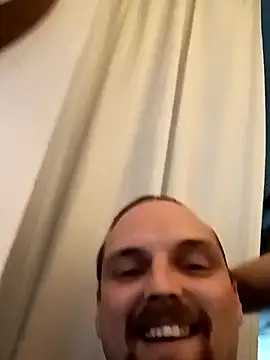 VitaminmanFL online show from November 9, 3:43 am