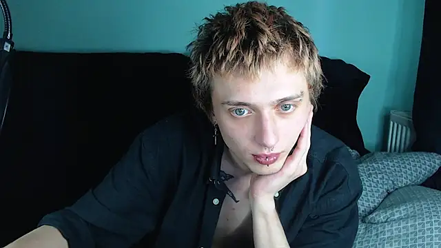 axxxturel online show from January 2, 5:24 am