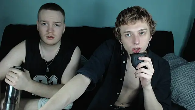 axxxturel online show from January 6, 9:11 pm