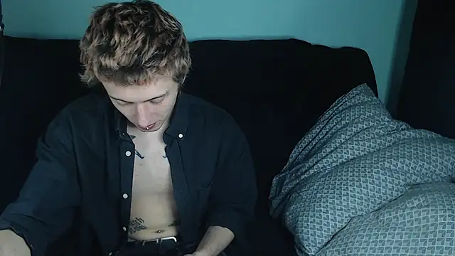 axxxturel online show from January 1, 7:21 pm