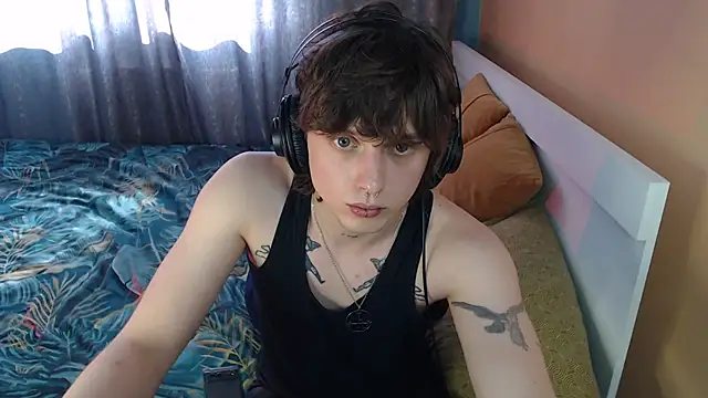 axxxturel online show from September 21, 12:05 pm