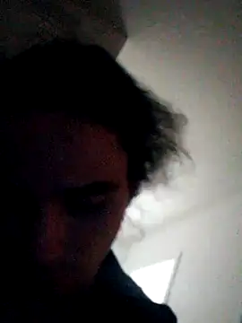 Snapshot of L0cKyseven77 chatting on January 18, 11:54 am L0cKyseven77 online show from January 18, 11:54 am