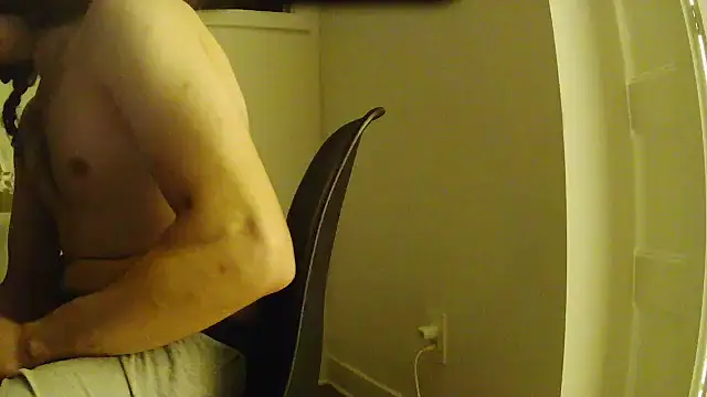 Snapshot of L0cKyseven77 chatting on October 14, 11:56 pm L0cKyseven77 online show from October 14, 11:56 pm