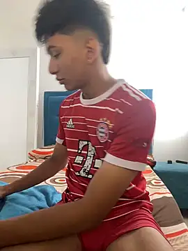 Leonarrrd 01 online show from December 28, 4:52 pm