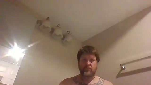 Snapshot of Buddy_Cuck chatting on October 9, 6:13 pm Buddy Cuck online show from October 9, 6:13 pm