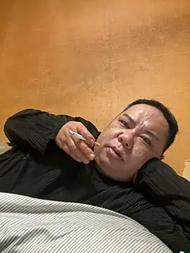 punk0805 online show from April 6, 11:55 am