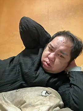 punk0805 online show from February 6, 11:40 am