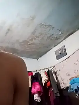 Snapshot of pene_latinoriico chatting on March 6, 12:32 am pene latinoriico online show from March 6, 12:32 am