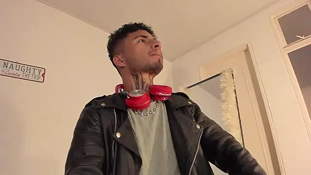 JuanCamiilo 66 online show from November 27, 2:04 am