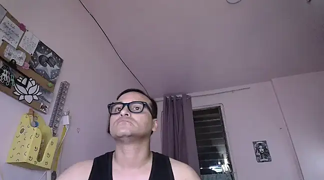 ClarkGiven online show from March 16, 9:16 am