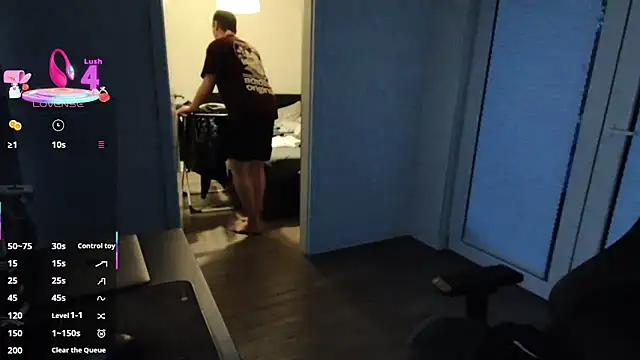 Hot ToyBoy6974 online show from April 22, 3:35 am