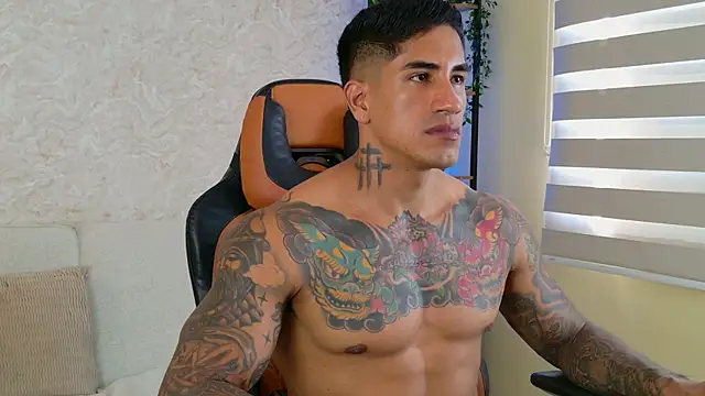 AdanReilly online show from February 1, 6:51 pm