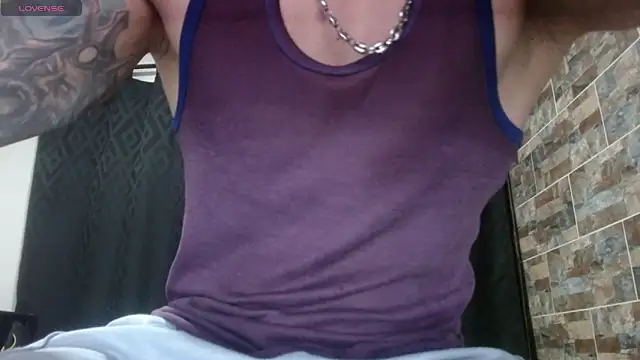 babyrecord1 online show from December 13, 11:11 pm