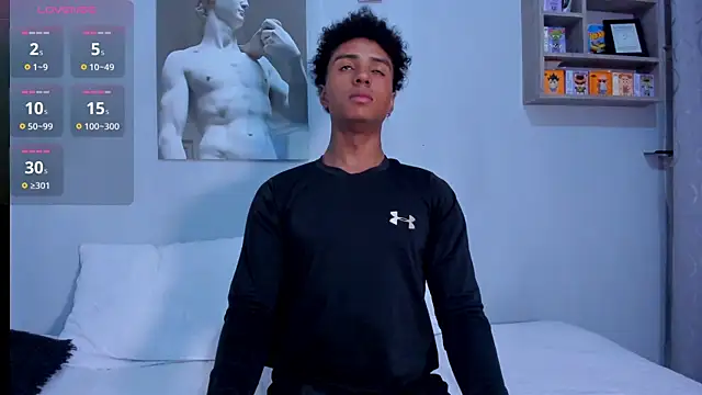 MagnusKing  online show from November 14, 1:42 am