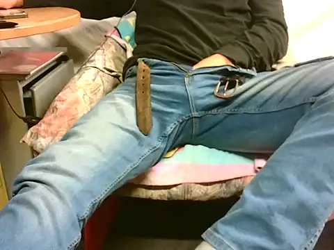 Giulio35 Pika online show from November 5, 6:10 pm