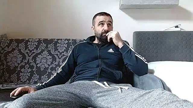 ivat80 online show from February 13, 7:14 am