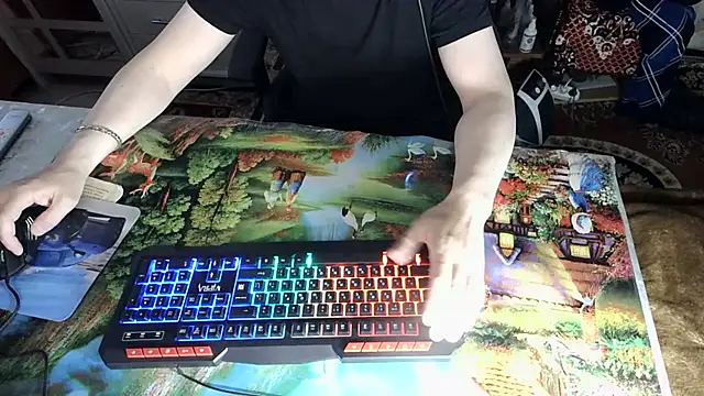 oleg1984 online show from September 14, 5:48 pm