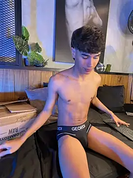 andrewortix online show from April 5, 5:04 am