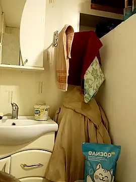 MityaXLoves online show from March 21, 8:30 am