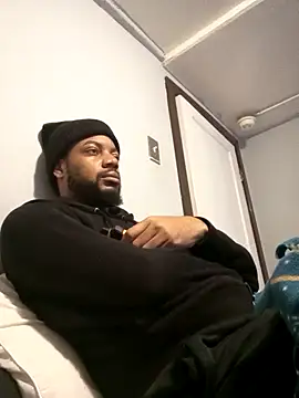 MrPresident P online show from January 22, 9:11 pm