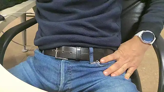 alessandroman2114 online show from November 20, 4:39 pm