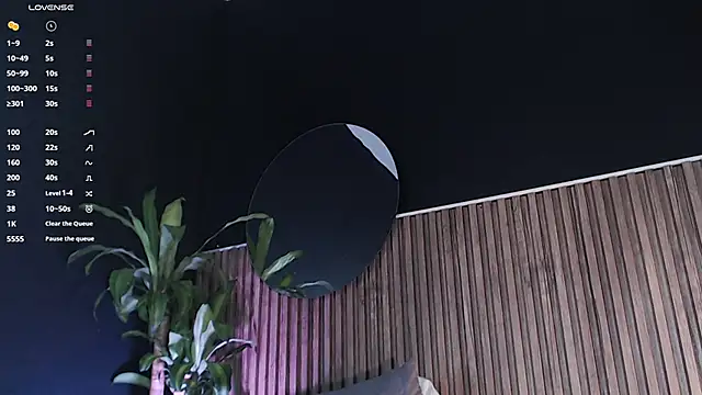 Snapshot of DilanJonnes_ chatting on January 5, 9:36 pm DilanJonnes  online show from January 5, 9:36 pm