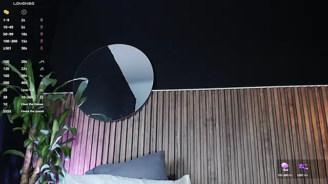 Snapshot of DilanJonnes_ chatting on December 9, 2:02 am DilanJonnes  online show from December 9, 2:02 am