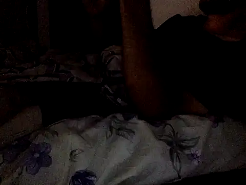 Skinnynerd online show from January 9, 8:03 pm