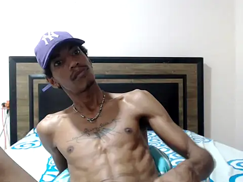 Snapshot of AlbertBigCock chatting on September 24, 7:07 am AlbertBigCock online show from September 24, 7:07 am