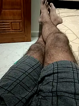 Snapshot of You_are__mine_ chatting on February 4, 12:00 pm You are  mine  online show from February 4, 12:00 pm