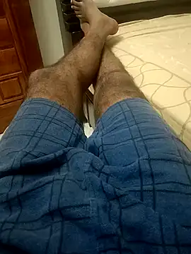 Snapshot of You_are__mine_ chatting on February 18, 6:48 am You are  mine  online show from February 18, 6:48 am