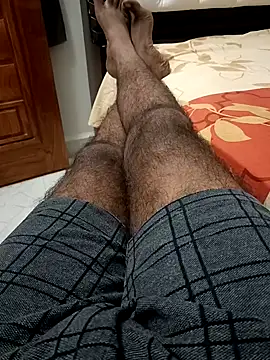 Snapshot of You_are__mine_ chatting on February 22, 5:44 am You are  mine  online show from February 22, 5:44 am