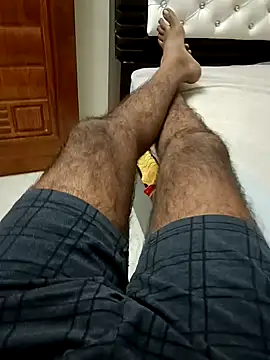 Snapshot of You_are__mine_ chatting on January 18, 8:41 am You are  mine  online show from January 18, 8:41 am