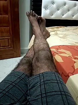 Snapshot of You_are__mine_ chatting on March 4, 7:30 am You are  mine  online show from March 4, 7:30 am