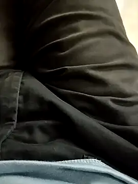 Snapshot of You_are__mine_ chatting on October 16, 12:13 pm You are  mine  online show from October 16, 12:13 pm