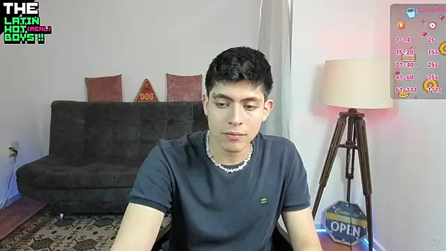 MyLatinHotBoys online show from December 13, 12:39 pm
