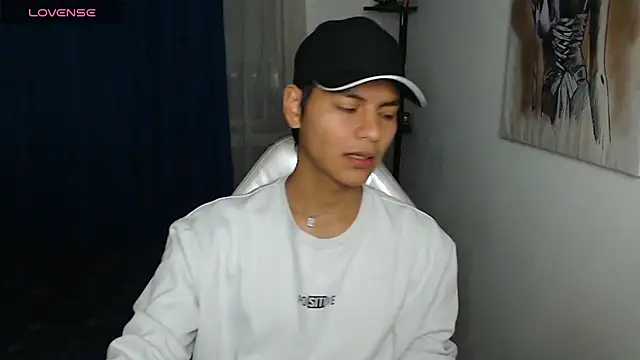 alanprince44 online show from January 12, 12:49 am