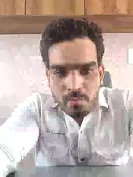 indianguy89 online show from December 20, 4:42 am