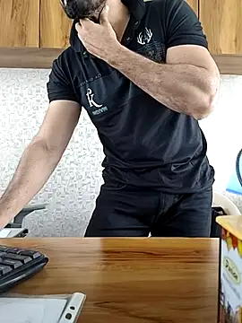 indianguy89 online show from February 28, 6:34 am