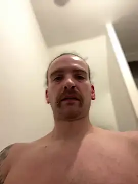 Snapshot of terryhawk chatting on January 13, 6:38 pm terryhawk online show from January 13, 6:38 pm