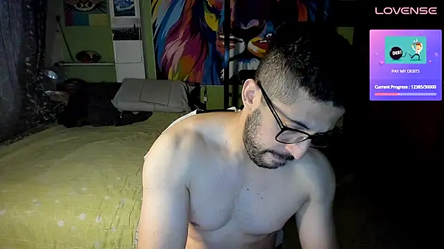 irokdan891 online show from February 8, 8:57 pm