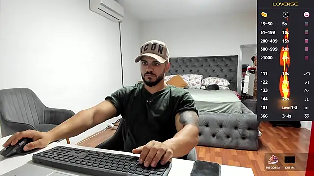 supermanboy94 online show from October 13, 5:24 am