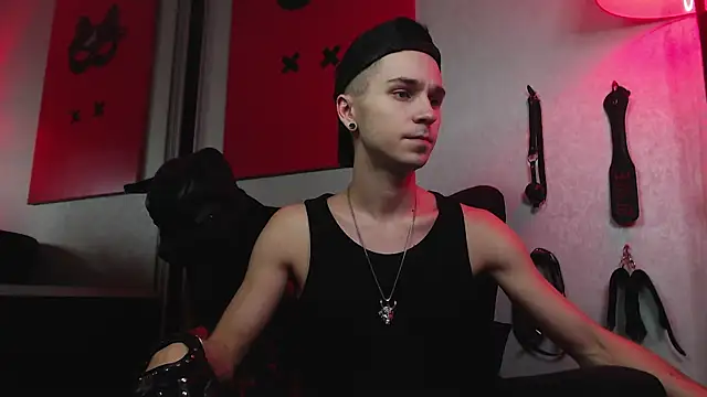 Snapshot of Joseph__Quinn chatting on January 24, 9:05 pm Joseph  Quinn online show from January 24, 9:05 pm