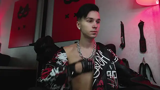 Snapshot of Joseph__Quinn chatting on January 24, 10:53 am Joseph  Quinn online show from January 24, 10:53 am