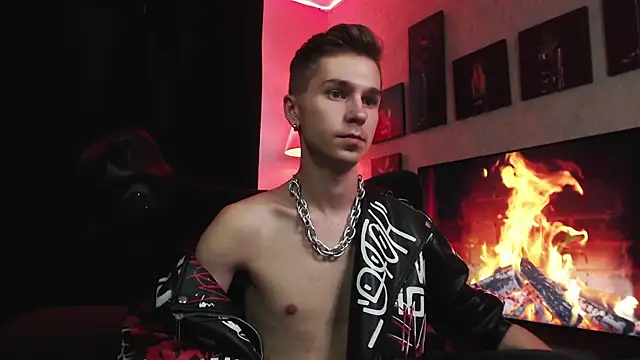 Snapshot of Joseph__Quinn chatting on September 16, 11:55 am Joseph  Quinn online show from September 16, 11:55 am