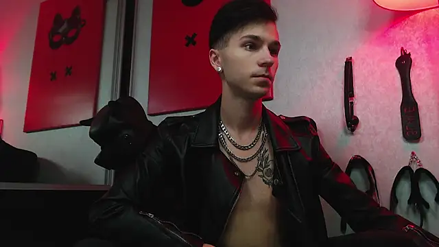 Snapshot of Joseph__Quinn chatting on March 21, 7:33 am Joseph  Quinn online show from March 21, 7:33 am