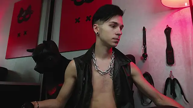 Snapshot of Joseph__Quinn chatting on January 31, 10:31 am Joseph  Quinn online show from January 31, 10:31 am