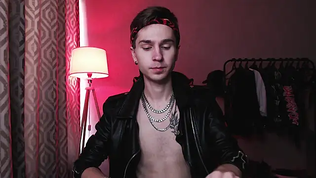 Snapshot of Joseph__Quinn chatting on October 10, 5:34 am Joseph  Quinn online show from October 10, 5:34 am