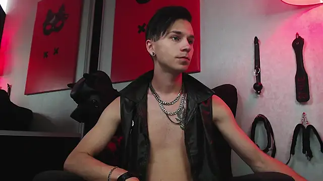 Snapshot of Joseph__Quinn chatting on February 21, 7:55 am Joseph  Quinn online show from February 21, 7:55 am