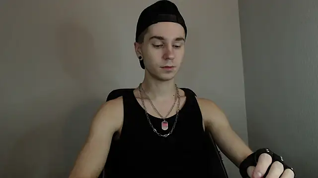 Snapshot of Joseph__Quinn chatting on January 11, 8:11 am Joseph  Quinn online show from January 11, 8:11 am